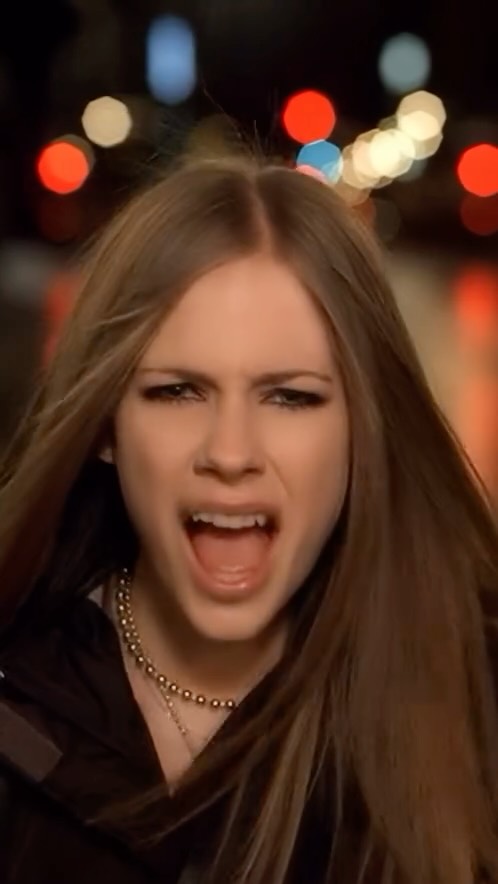 Avril Lavigne - I’m With You
🖤 Follow 👉🏻 @avrillavignemtv for more!🖤
THIS IS A FANPAGE I AM NOT @AVRILLAVIGNE!! I AM NOT IMPERSONATING ANYONE!!
#Avril #avrillavigne #queenlavigne #lavigne #avrilthrowbacks
#letgoera #goodbyelullaby #avrilfans #avrillavignefan #avrilramonalavigne #Ibs #littleblackstar #thebestdamnthing
#abbeydawn #sk8erboi #punkprincess #punkrock #avrillavigneedit #avrillavigneforever #avrillavignemtv
#music #2000s #letgo #undermyskin #avrillavignefanpage #headabovewater #explore #trending
© i do not own these images or videos, dm me for credit or removal. I’ll gladly delete it.