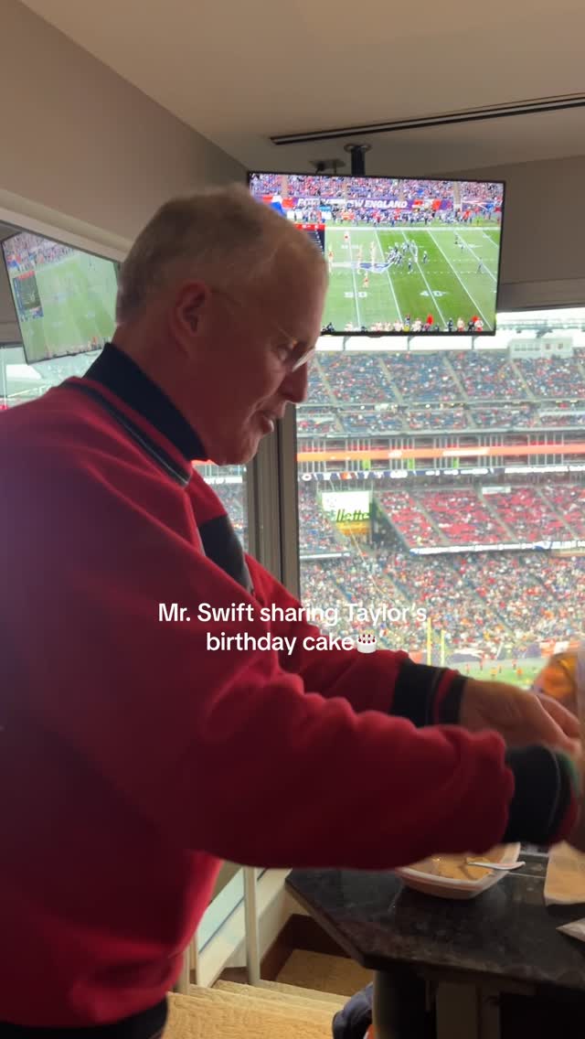 Feliz dia dos Pais!!! 🤍💞

#TaylorSwift