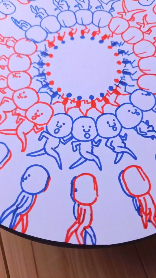 カラフル回転おじさん
傑作を見てください。

#ろくろ #potterywheel #art #アート #paint #pottery #design