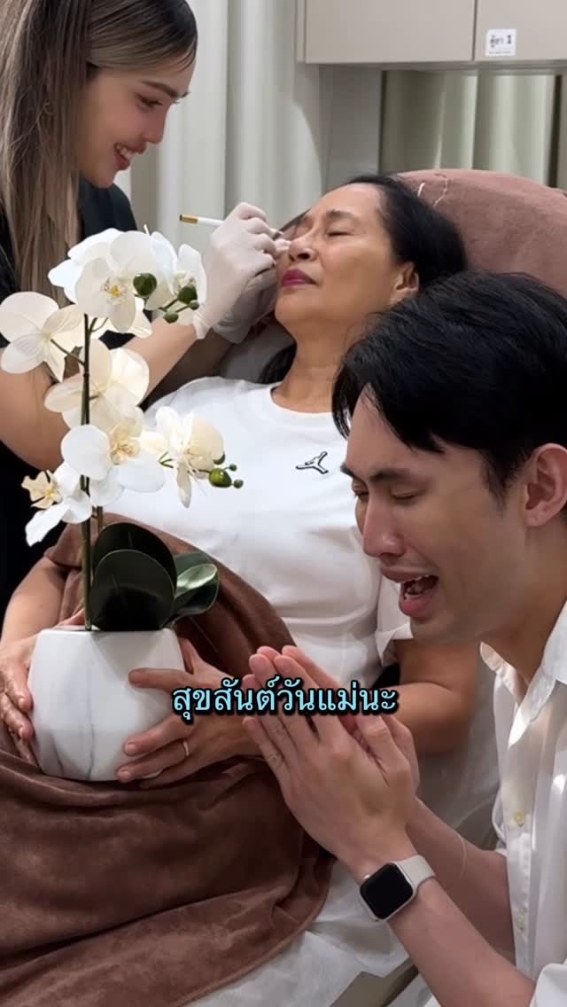 วันแม่ปีนี้ น้ำตาจะไหล😭