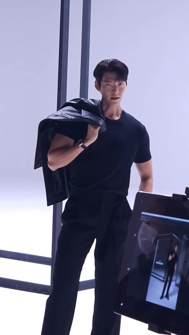 @jaegerlecoultre ⚫️