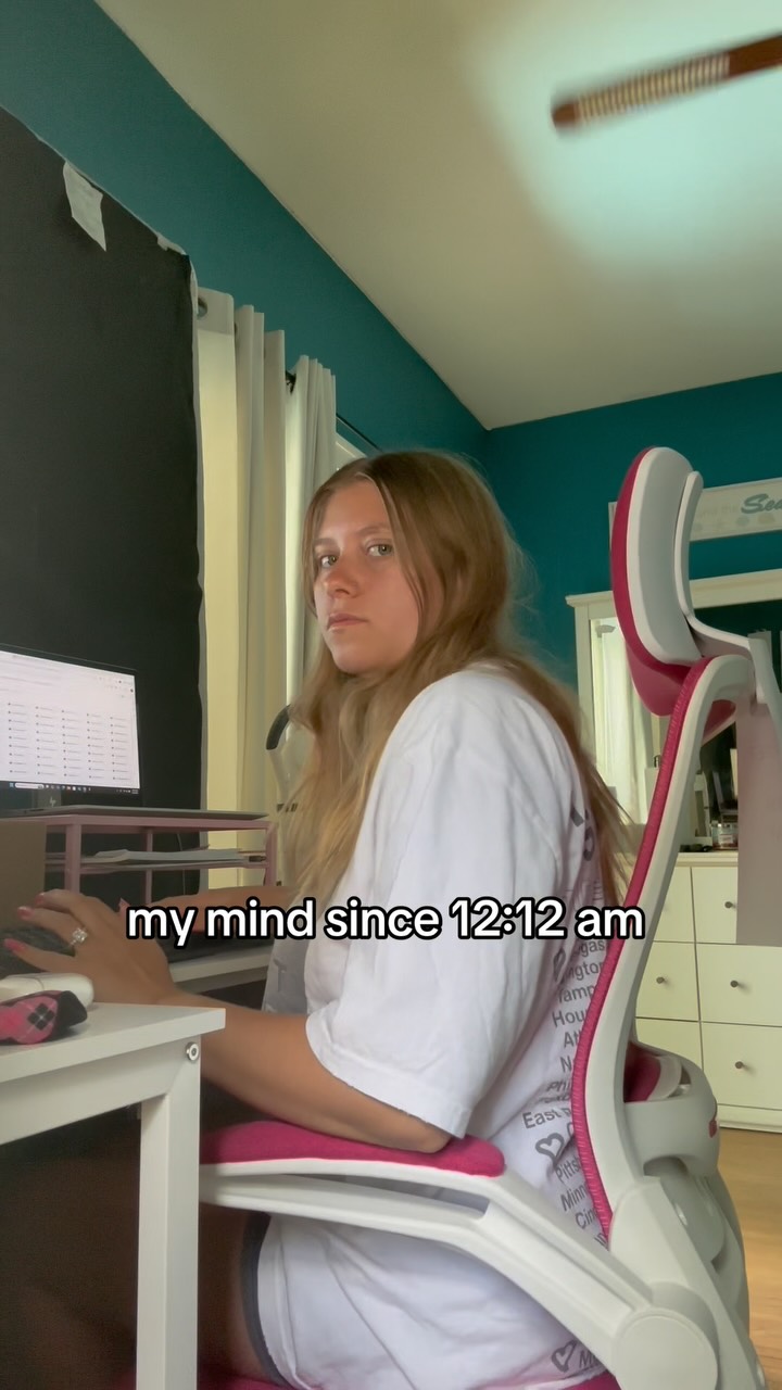 i actually cannot function 😀❤️🔥
@taylornation @taylorswift
#taylorswift #traviskelce #kansascitychiefs #TSTheLifeofaShowgirl #swiftie #taylornation #taylurking