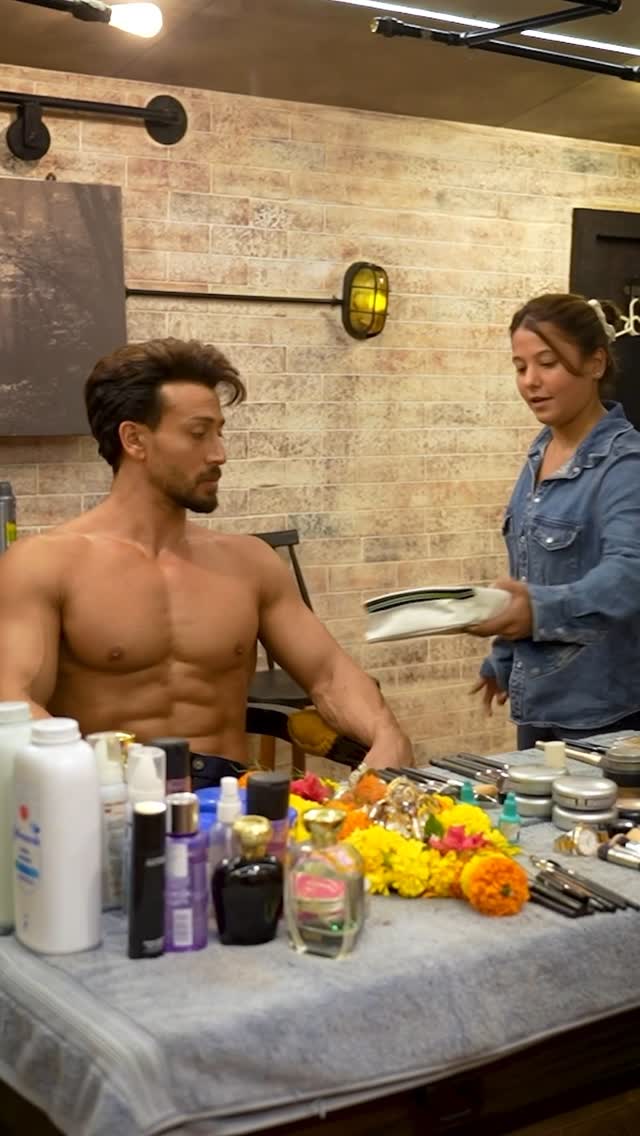 With immense love and gratitude, I introduce you to @prowlactive , my new men’s grooming-skincare range, to keep Indian men looking sharp and feeling confident. 

Now available on Amazon and Myntra, this new collection is everything you need to upgrade your daily routine.

#prowl #bornready