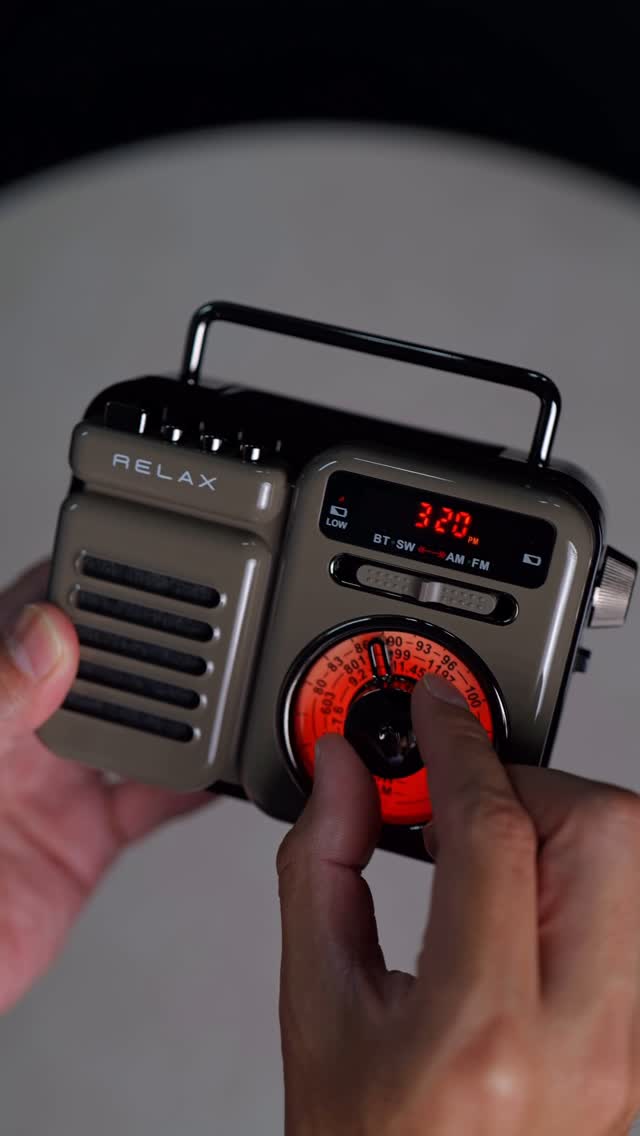 7-in-1 retro radio, ready for anything.
-
At home or off-grid, it’s got your back. Stream over Bluetooth. Tune into AM, FM, or shortwave. It’s your speaker, your clock, your flashlight. And when the power’s out? Crank it. Solar it. Charge your phone. One device. Seven functions. Always on.
-
Shop Now: link in bio