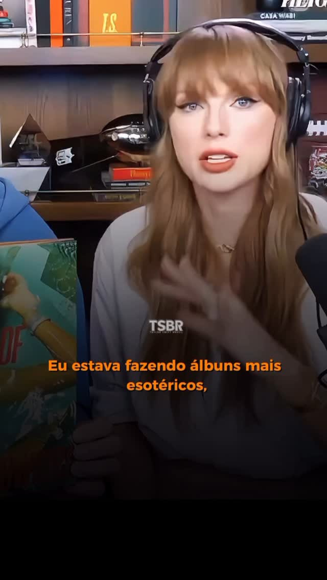 “Ela fica tão gostosa quando fala palavras grandes […] oh, efervescência”

– Travis Kelce representando uma nação.