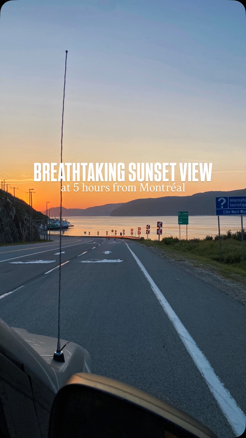 Entre ciel et eau, le traversier Baie-Sainte-Catherine – Tadoussac offre un décor où les montagnes plongent dans le fleuve et où chaque traversée devient une carte postale vivante. 🌊🌞

📍 À seulement 5h de Montréal. 

.
.
.
.
.
#explorecanada #explorequebec #tadoussac #cotenord #baiesaintecatherine #bythewater #mountainsview #sun #summer #vacayvibes #sunset #sunsetview #onthewater