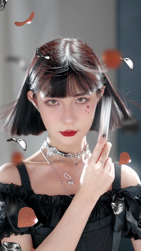 Free Growth
#crossdressing