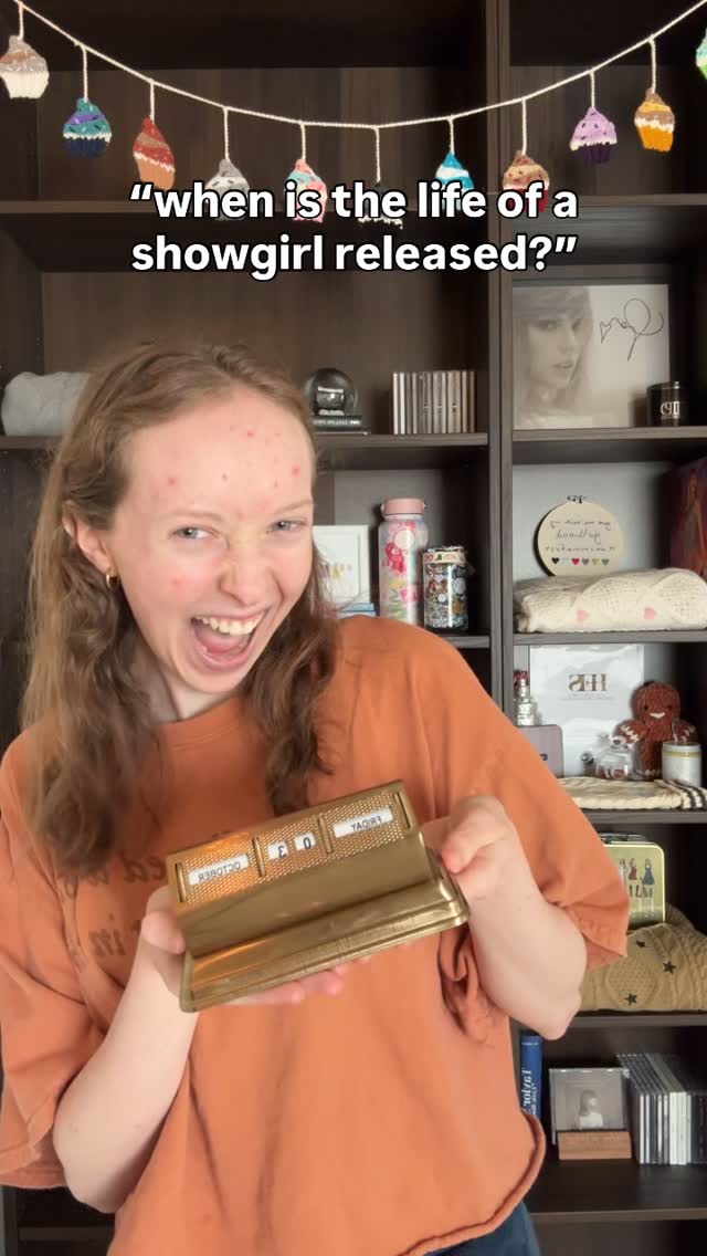 counting down the seconds until october 3rd 🤩❤️‍🔥 #TSTheLifeofaShowgirl