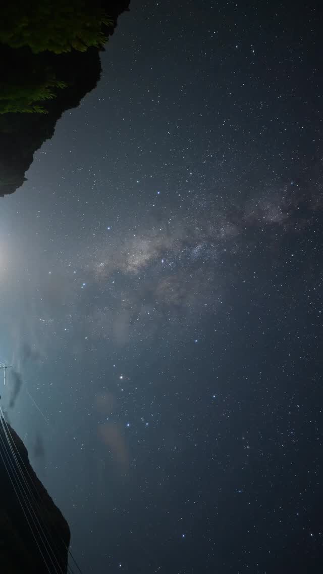 The Milky Way drifting across the night sky(夜空を漂う天の川)
.
.
.
📅 2025/8/18
📍 The view from our balcony
📸 Nikon Z8, NIKKOR Z 20mm f/1.8 S
⚫️ PROSOFTON Clear, STARRY NIGHT
.
#天の川 #星空 #タイムラプス #milkyway #timelapse #startrails #skywatcher #nikonz8 #kenkofilters