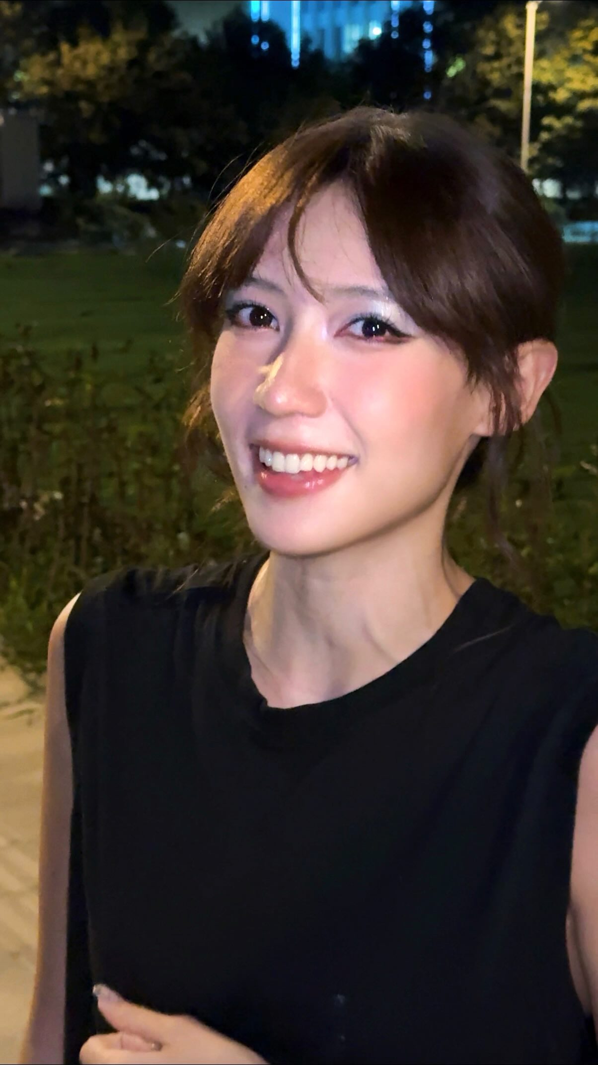 didn’t plan to sing, just did🌙
#fyp #singing #coversong #music #翻唱 #moonlight #清唱