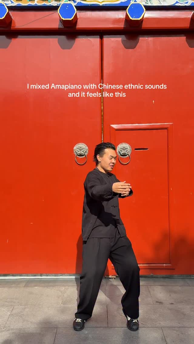 Chinapiano Mixtape out now, link in bio

china | world music | dj | music producer | amapiano |chinapiano

#amapiano #tiehan #chinapiano #privateschoolpiano #deephouse