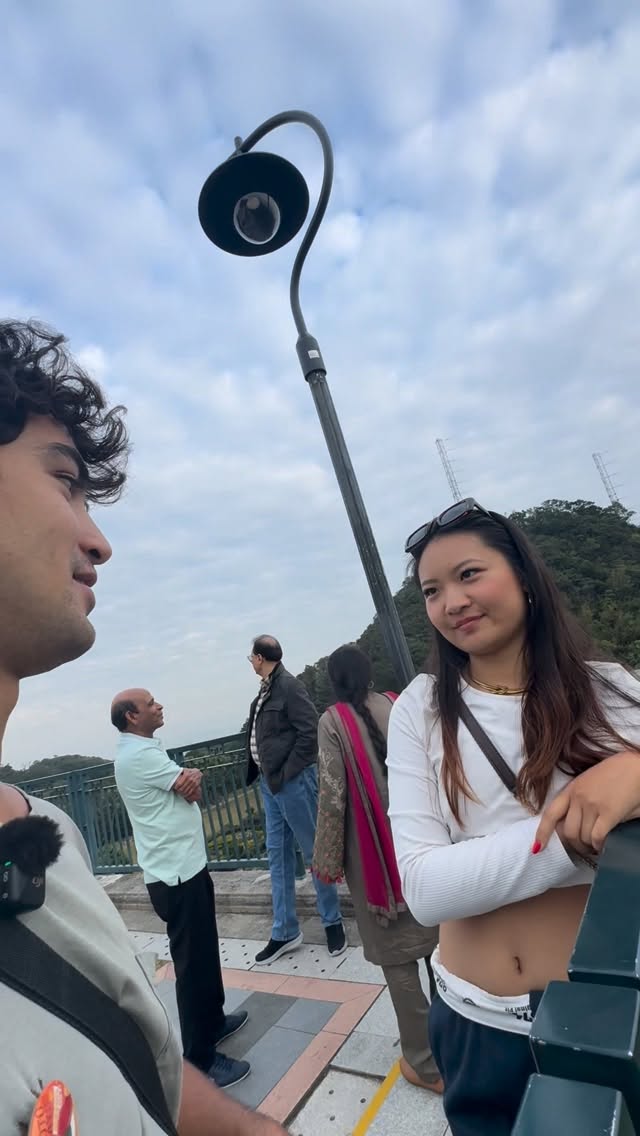 我要抱抱 wǒ yào bào bào - I want cuddles
Make sure to save this reel for when you need to ask for cuddles
HelloTalk, link in my bio
•
•
•
#talktoforeigner #chinese #languages #chineseflirting #hellotalkfriend