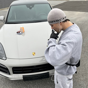 No Time (feat. Ektor)