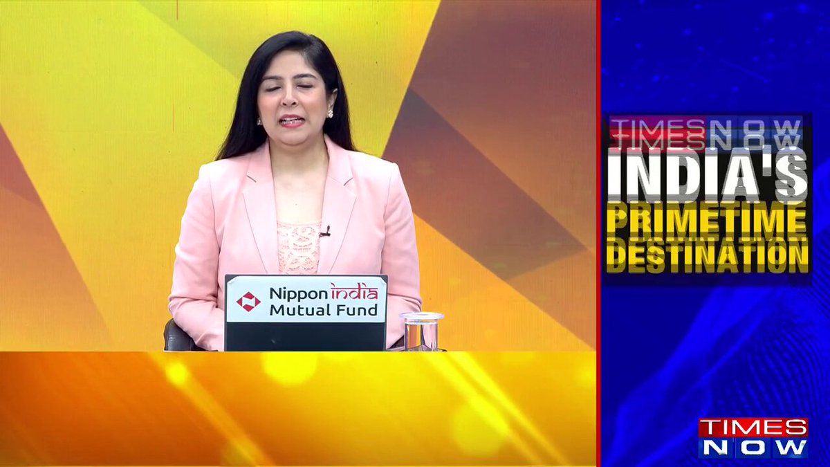 From a Delhi Metro passenger letting his son urinate on platform tracks, to a woman hanging 30 feet up on a giant wheel, to Jaya Bachchan losing her cool — ＠anchoramitaw brings you the day’s most viral videos.

#ViralVideo #TrendingNow https://t.co/WUKnuEASsy